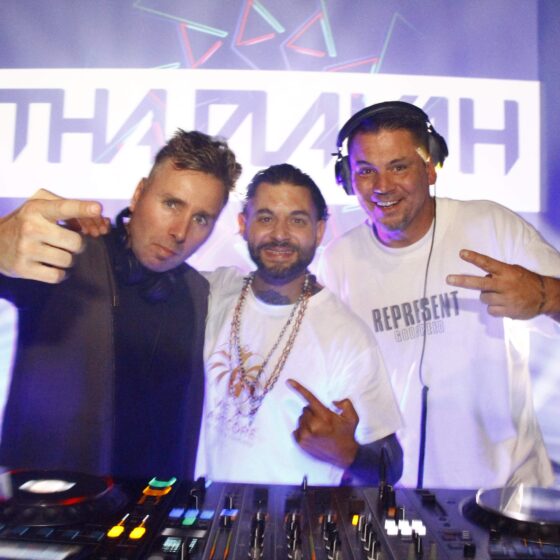 Mensen samen op het Heartcore by Nature Event 2025